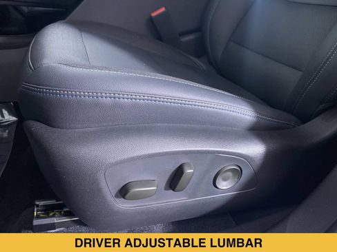 Certified 2024 Chevrolet Equinox EV LT FWD image 9