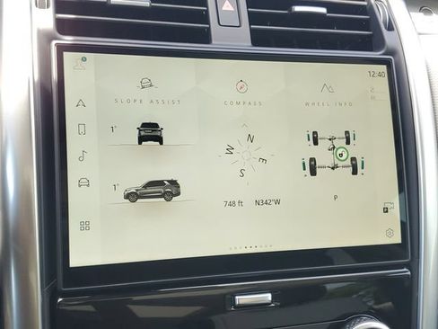 New 2026 Land Rover Discovery Dynamic SE AWD/4WD image 27