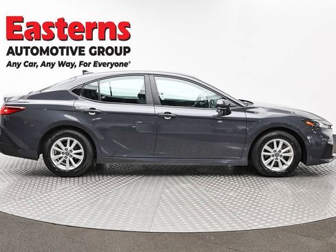 Used 2025 Toyota Camry LE FWD image 4