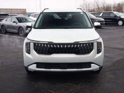 New 2026 Kia Carnival EX image 3