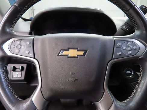 Used 2019 Chevrolet Suburban Premier image 49