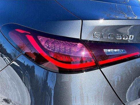 Certified 2025 Mercedes-Benz GLC 300 4MATIC image 26