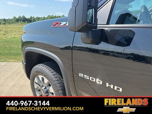 New 2025 Chevrolet Silverado 2500 Custom w/ Custom Value Package image 14