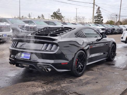 Used 2019 Ford Mustang GT image 5
