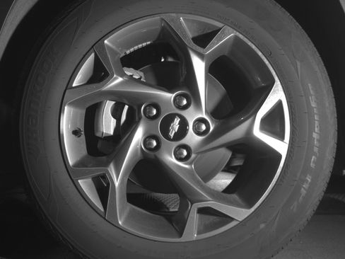 Used 2025 Chevrolet Trax LT FWD image 12