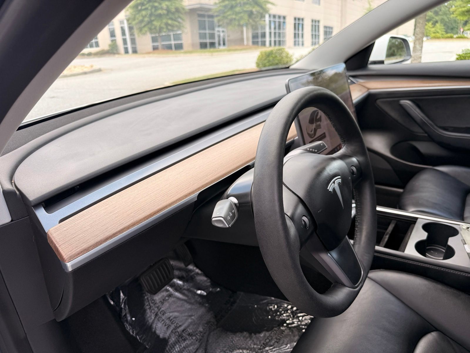 Used 2021 Tesla Model 3 Standard Range Plus RWD image 22