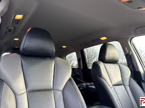 Used 2022 Subaru Ascent Onyx Edition image 22