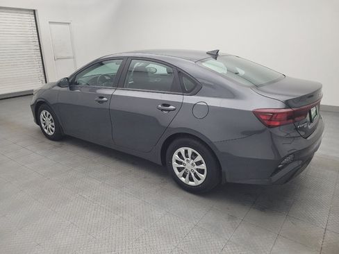 Used 2024 Kia Forte LX FWD image 3