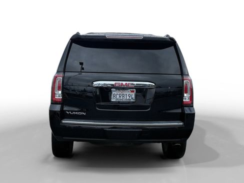 Used 2018 GMC Yukon Denali w/ Denali Ultimate Package image 4