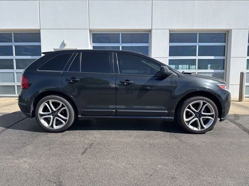 Used 2011 Ford Edge Sport w/ Driver Entry Pkg AWD/4WD image 3