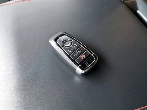 Used 2025 Ford F150 Raptor image 10