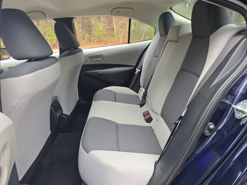 Used 2023 Toyota Corolla LE image 13