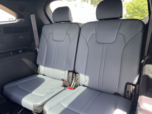 Used 2025 Kia Sorento SX Prestige image 34