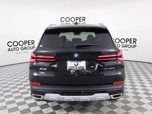 New 2025 BMW X5 xDrive50e w/ Premium Package AWD/4WD image 23