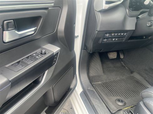 New 2024 Toyota Tundra Platinum image 15