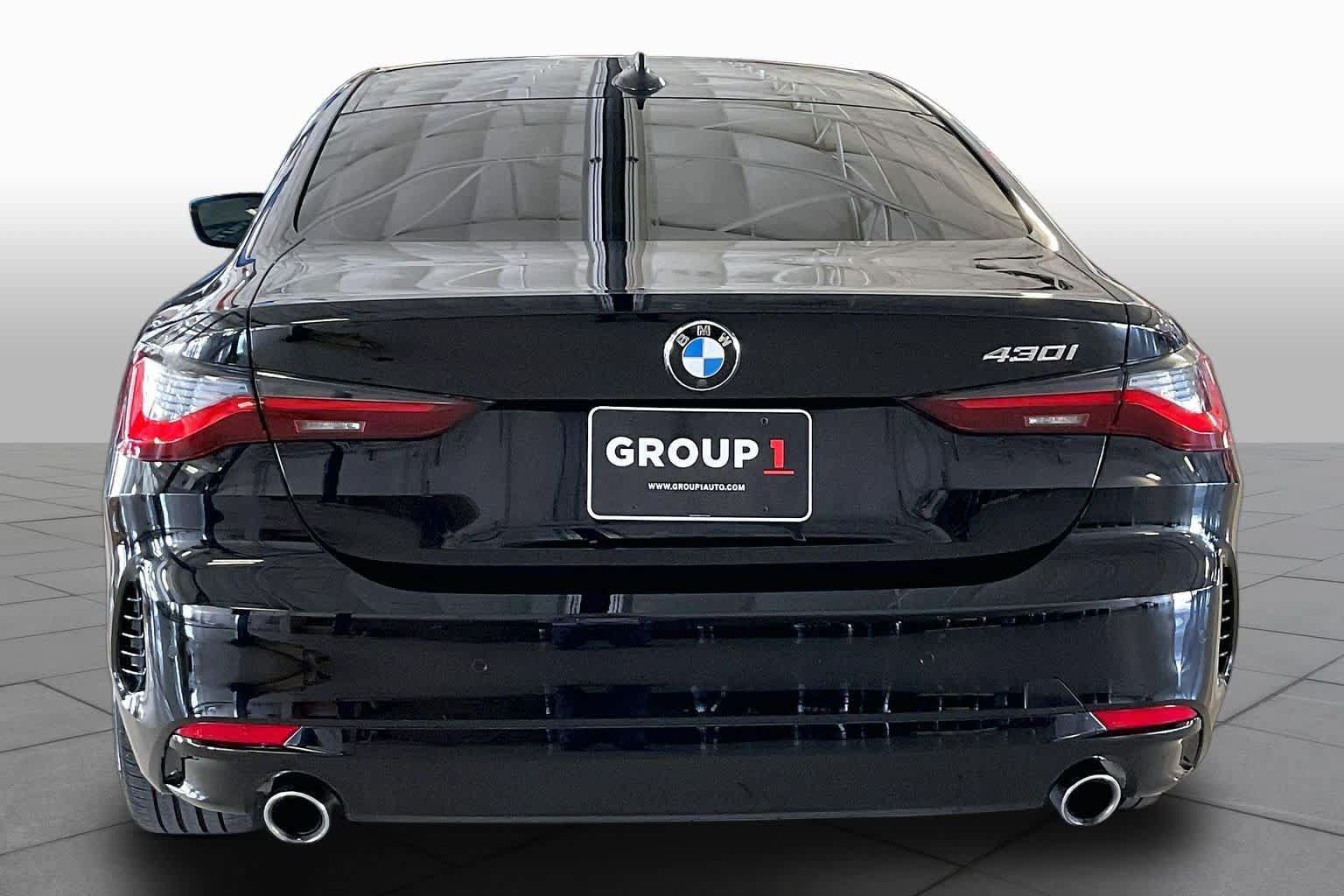 Used 2021 BMW 430i Coupe w/ Convenience Package RWD image 4