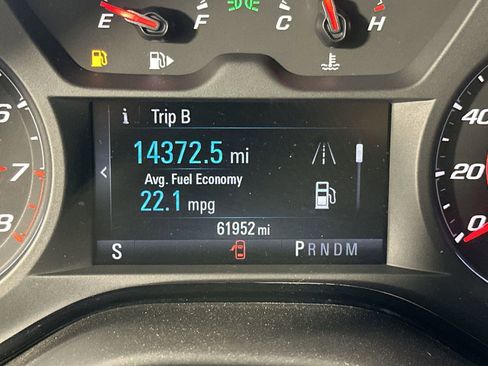 Used 2017 Chevrolet Camaro LT image 19