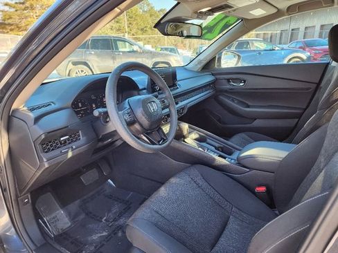 Used 2025 Honda Accord SE image 20