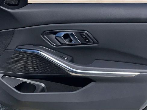 Used 2024 BMW 330i Sedan image 26