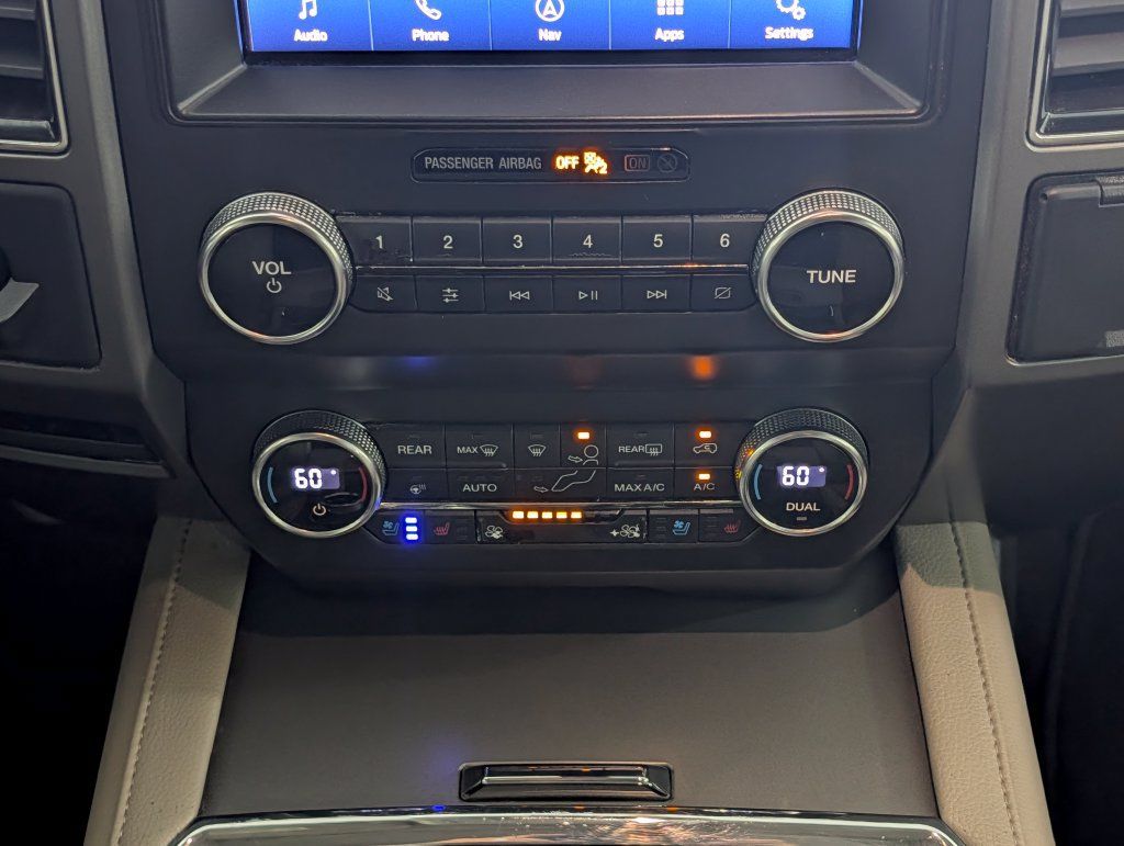 Used 2021 Ford Expedition XLT RWD image 18