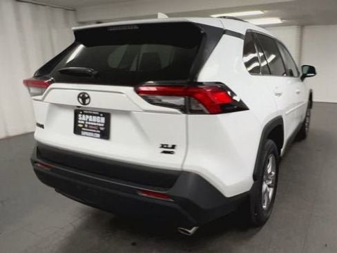 Used 2025 Toyota RAV4 XLE w/ Convenience Package AWD/4WD image 8