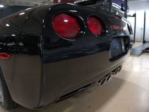 Used 2002 Chevrolet Corvette w/ Preferred Equipment Group2 image 20