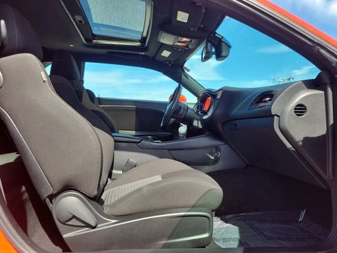 Used 2021 Dodge Challenger R/T Scat Pack RWD image 9