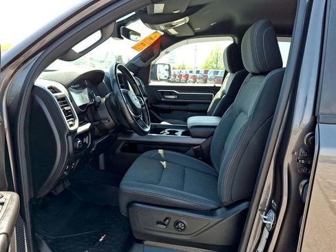 Used 2021 RAM 1500 Big Horn AWD/4WD image 17