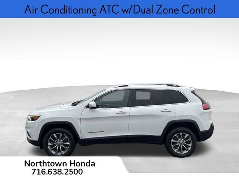 Used 2019 Jeep Cherokee Latitude Plus w/ Comfort/Convenience Group image 8