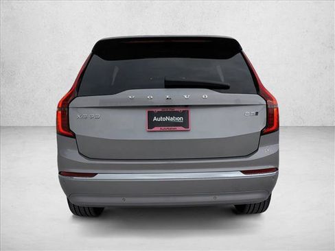 New 2026 Volvo XC90 B5 Plus image 8