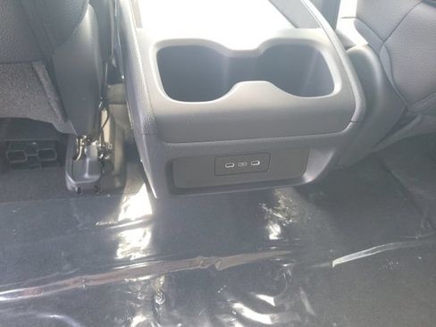 New 2026 Honda Odyssey Touring image 15