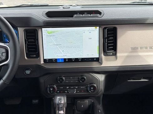 New 2025 Ford Bronco Outer Banks image 9