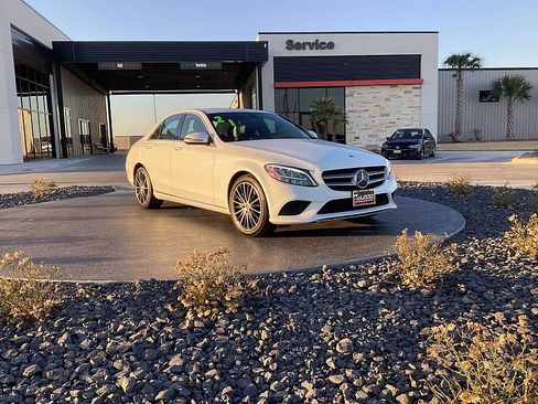 Used 2021 Mercedes-Benz C 300 Sedan image 5