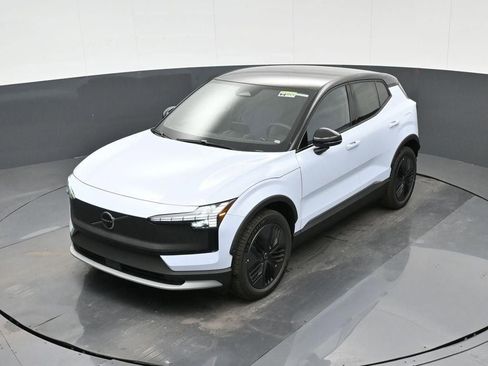 New 2026 Volvo EX30 Cross Country Ultra w/ Protection Package Premier image 25