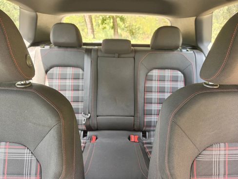Used 2015 Volkswagen GTI S FWD image 26