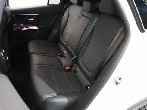 Certified 2025 Mercedes-Benz GLC 300 4MATIC image 15