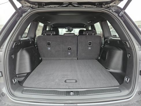 New 2026 Jeep Grand Cherokee Limited RWD image 19
