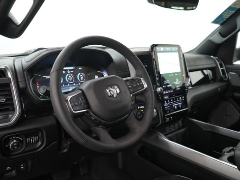 Used 2025 RAM 1500 Laramie w/ Night Edition AWD/4WD image 27
