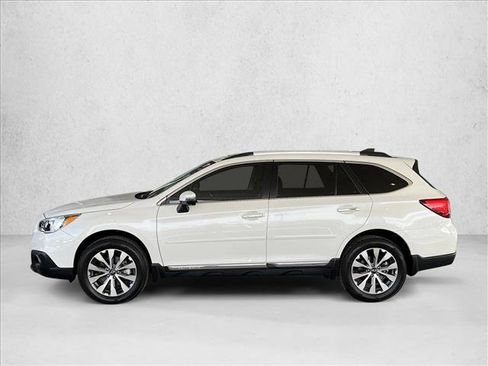 Used 2017 Subaru Outback 2.5i Touring w/ Popular Package #5A image 2