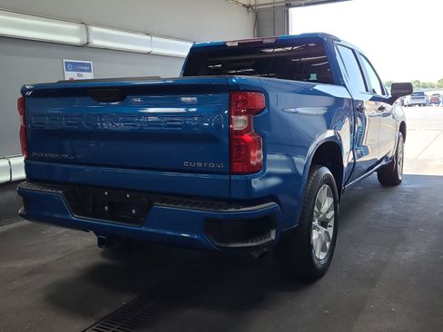 Used 2022 Chevrolet Silverado 1500 Custom RWD image 4