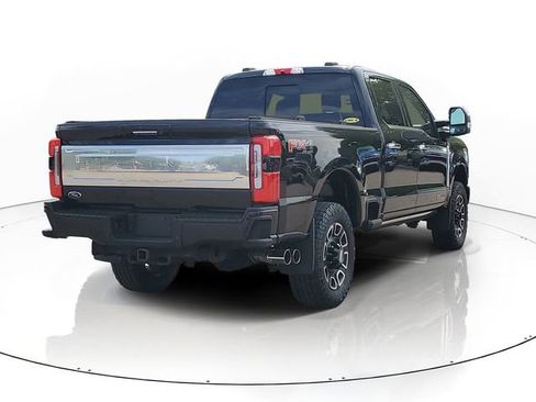 Used 2024 Ford F250 Platinum AWD/4WD image 3
