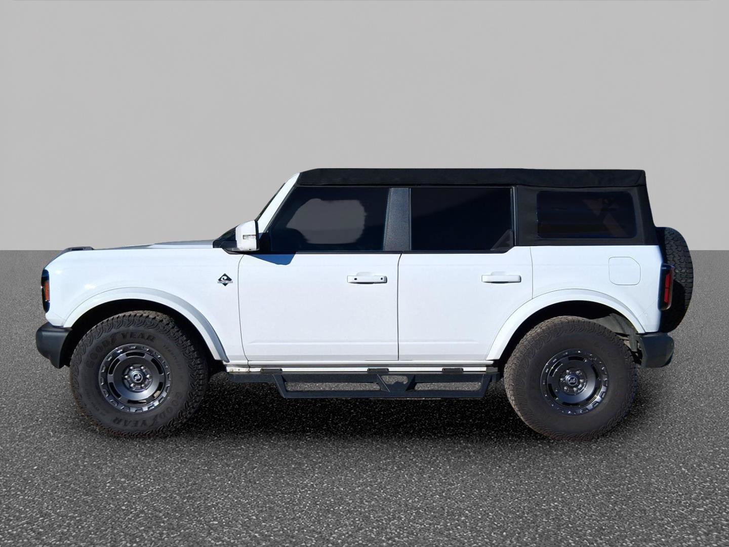 Used 2022 Ford Bronco Outer Banks AWD/4WD image 4