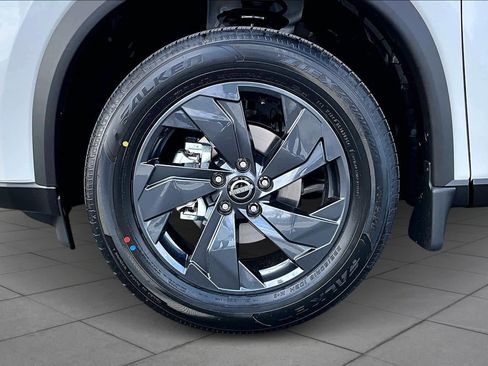 New 2026 Nissan Rogue SV image 11