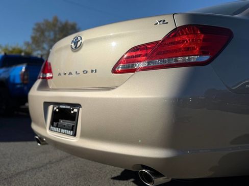 Used 2007 Toyota Avalon Limited image 36