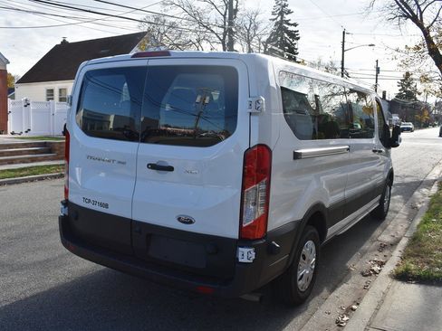 Used 2024 Ford Transit 350 XLT image 5