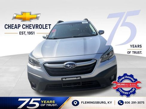 Used 2020 Subaru Outback Premium AWD/4WD image 1
