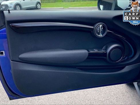 Used 2020 MINI Cooper S image 22