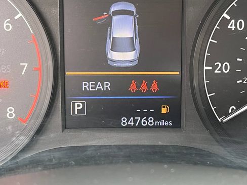 Used 2023 Nissan Altima 2.5 S FWD image 31