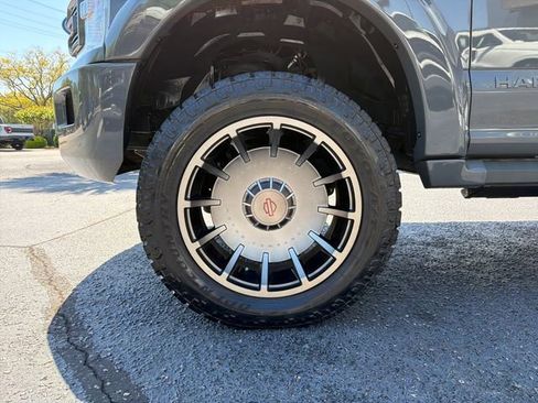 Used 2020 Ford F150 Lariat w/ Equipment Group 502A Luxury image 30