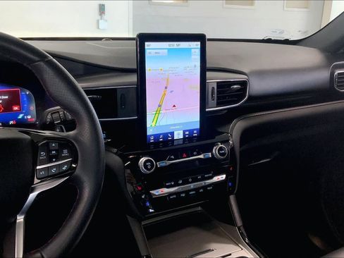 Used 2022 Ford Explorer ST w/ Equipment Group 401A image 14